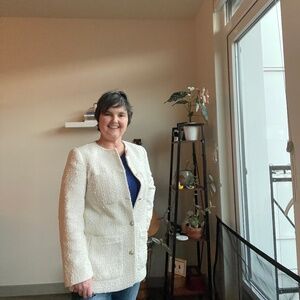 Lovely and stylish pea coat